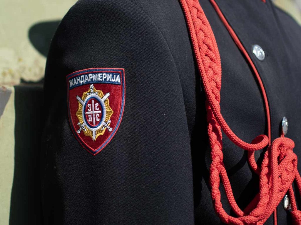 Vojna oprema za iznajmljivanje